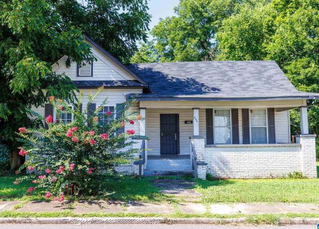 Property at 500 Gladys St, Bessemer, AL 35020, 3 beds, 1 bath