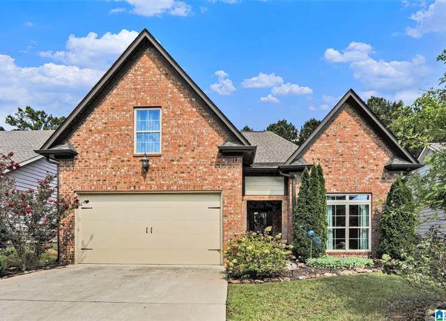 Property at 1032 Pine Valley Dr, Calera, AL 35040, 3 beds, 2 baths