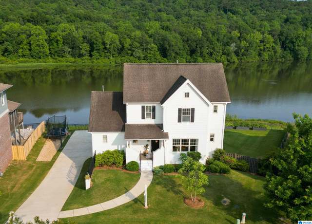 Property at 5255 Kate Cv, Trussville, AL 35173, 5 beds, 4.5 baths