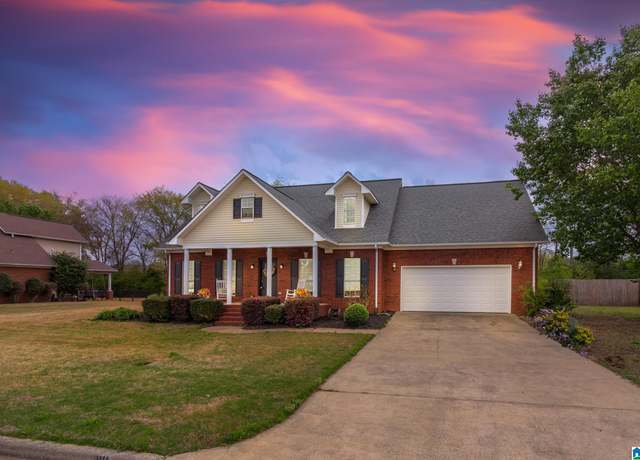 Property at 90 Anna Brook Ln, Oxford, AL 36203, 3 beds, 2.5 baths