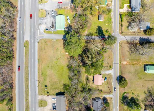 Property at 1400 Pelham Rd S #3, Jacksonville, AL 36265