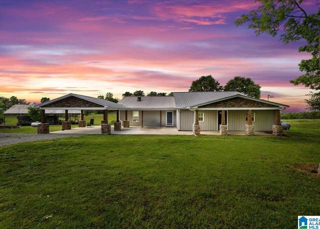 Property at 239 Gilliland Rd, Oneonta, AL 35121, 4 beds, 3 baths