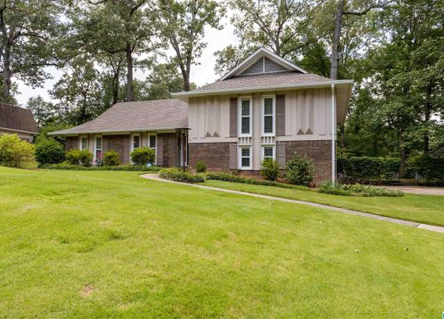 Property at 3321 Monte Doro Dr, Birmingham, AL 35216, 4 beds, 2.5 baths