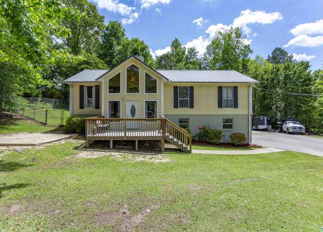 Property at 2930 Pine Tree St, Moody, AL 35004, 4 beds, 3 baths
