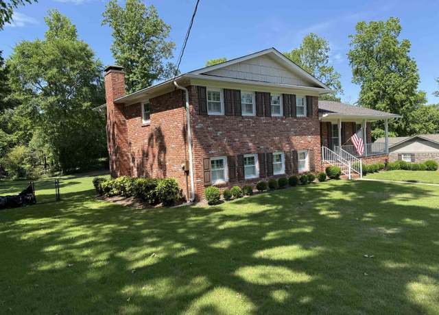 Property at 2613 Swiss Ln, Vestavia Hills, AL 35226, 4 beds, 3 baths