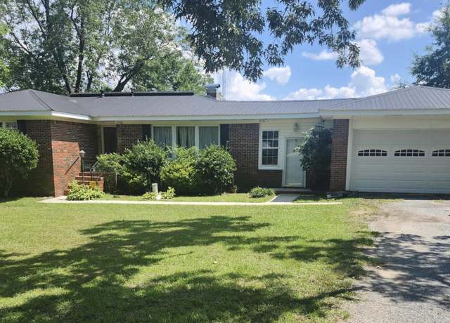 Property at 2580 North Rd, Gardendale, AL 35071, 3 beds, 2 baths