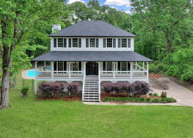 Property at 1424 Whirlaway, Helena, AL 35080, 3 beds, 2.5 baths