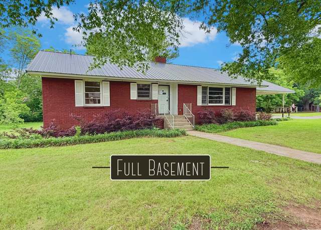 Property at 518 S Center Ave, Piedmont, AL 36272, 2 beds, 2 baths