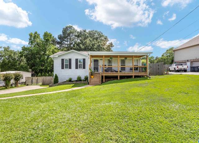 Property at 2816 North Rd, Gardendale, AL 35071, 3 beds, 2 baths