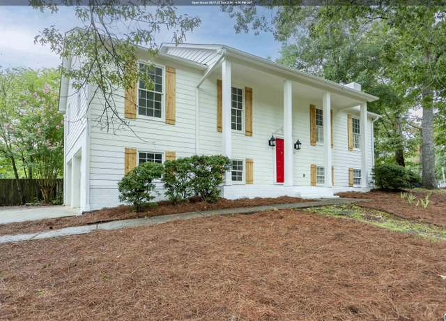 Property at 641 Olde Towne Ln, Alabaster, AL 35007, 4 beds, 3 baths