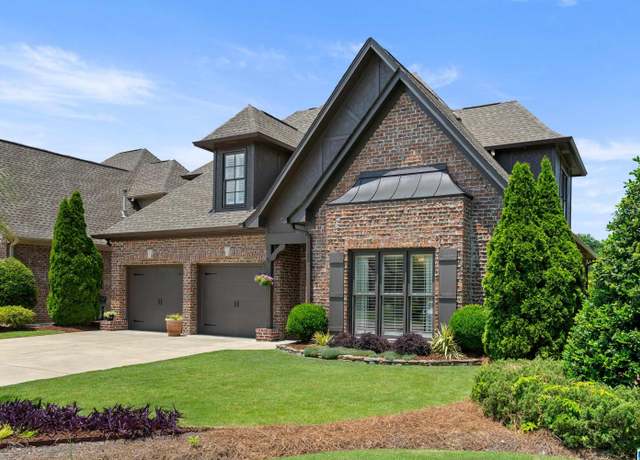 Property at 1628 Glen Cv, Vestavia Hills, AL 35243, 4 beds, 2.5 baths
