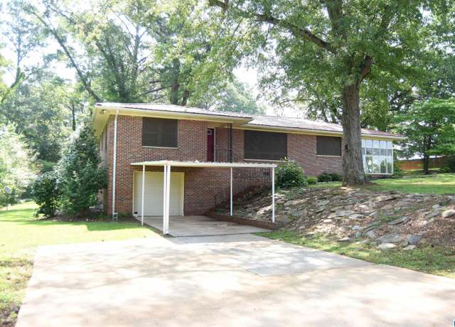 Property at 1911 Pettus Ave, Oxford, AL 36203, 3 beds, 2 baths