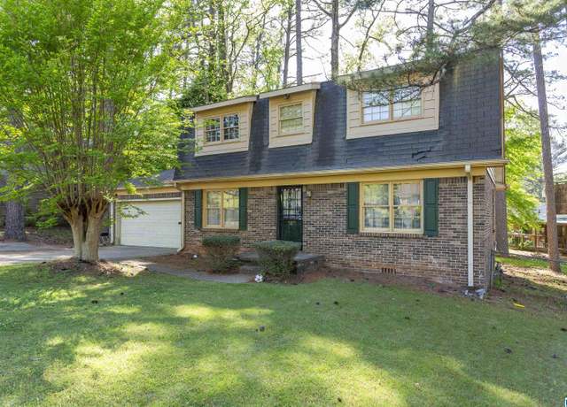 Property at 956 Garrett Dr, Birmingham, AL 35235, 4 beds, 2.5 baths