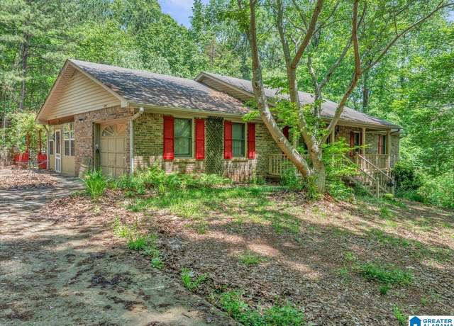Property at 3340 Thomas Ln, Birmingham, AL 35215, 4 beds, 3 baths