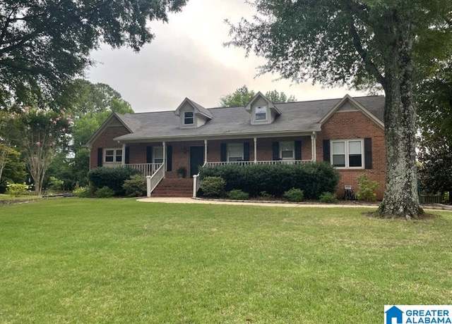 Property at 4045 Shades Crest Rd, Hoover, AL 35244, 4 beds, 2 baths