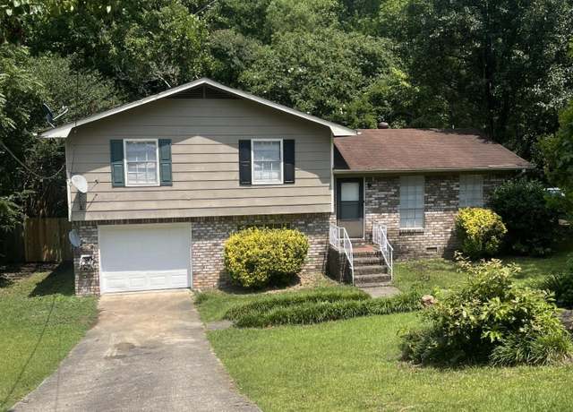 Property at 2645 NE 6th St NE, Center Point, AL 35215, 3 beds, 2 baths