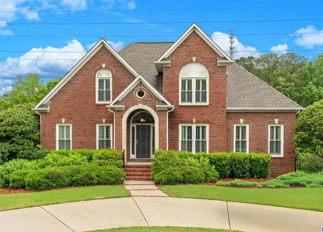 Property at 5265 Lake Crest Cir, Hoover, AL 35226, 4 beds, 3.5 baths