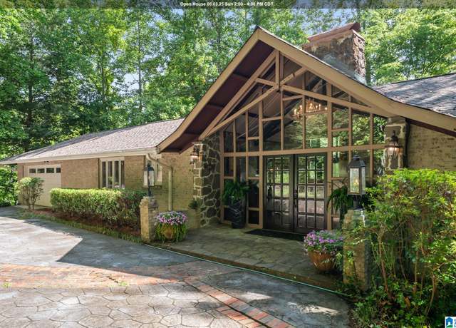 Property at 2735 Smyer Rd, Vestavia Hills, AL 35216, 4 beds, 2.5 baths