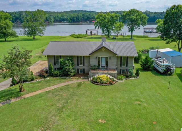 Property at 205 Mcclure Dr, Wilsonville, AL 35186, 4 beds, 2.5 baths