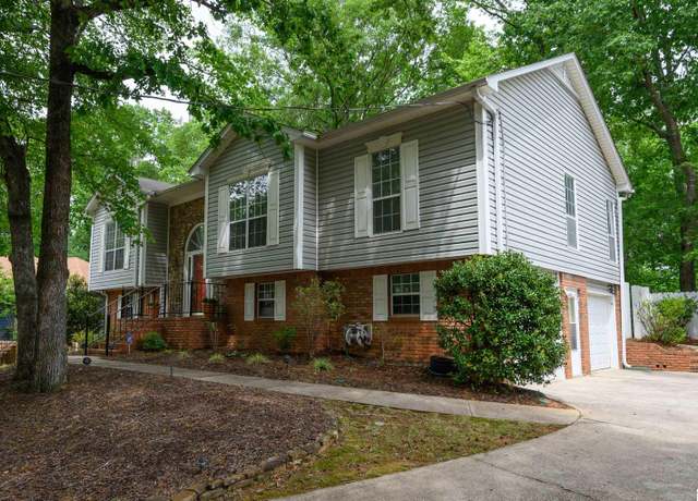 Property at 1720 Fieldstone Cir, Helena, AL 35080, 4 beds, 3 baths