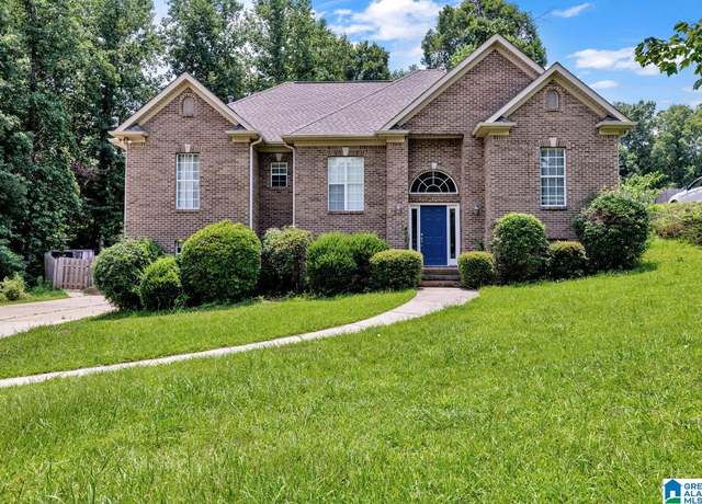 Property at 119 Lime Creek Ln, Chelsea, AL 35043, 4 beds, 3 baths