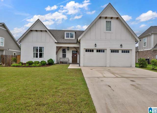 Property at 7815 Raleigh Dr, Trussville, AL 35173, 6 beds, 3.5 baths
