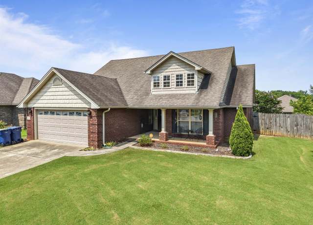 Property at 417 Rock View Trl, Maylene, AL 35114, 3 beds, 2 baths
