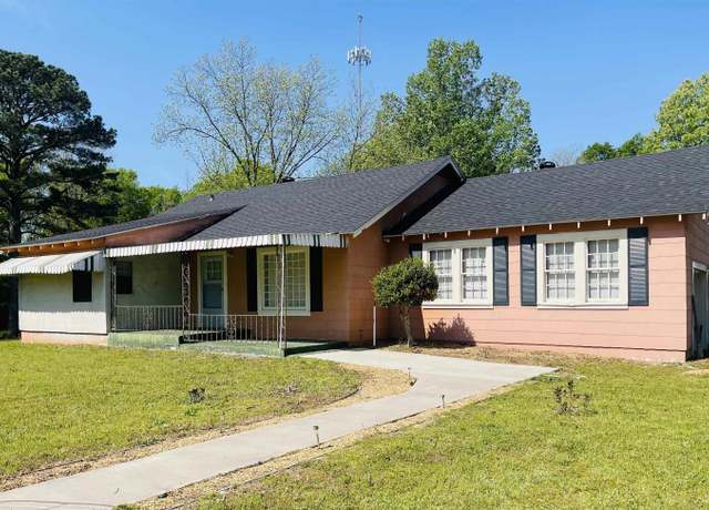 Property at 1809 Mckinley Ave, Gadsden, AL 35904, 3 beds, 2 baths