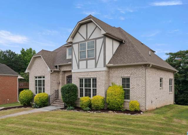 Property at 4112 Old Cahaba Pkwy, Helena, AL 35080, 4 beds, 3.5 baths