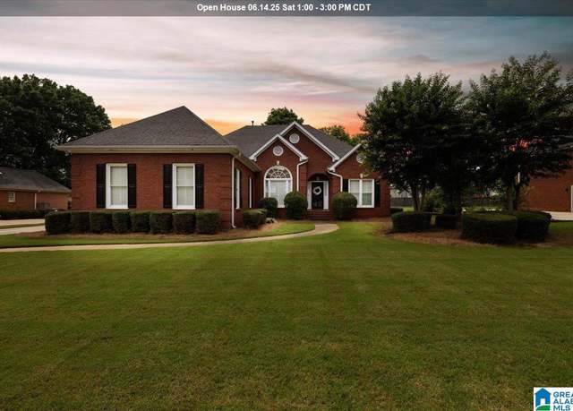 Property at 314 Kensington Ave, Trussville, AL 35173, 4 beds, 3.5 baths