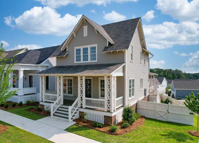 Property at 489 Restoration Dr, Hoover, AL 35226, 3 beds, 2.5 baths