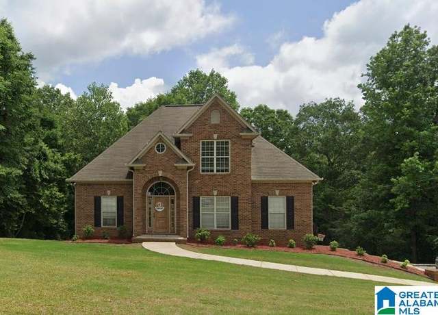 Property at 916 Bending Creek Dr, Bessemer, AL 35023, 3 beds, 2.5 baths
