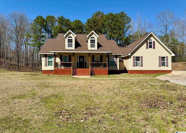 Property at 58 Woodland Rd, Sylacauga, AL 35151, 3 beds, 2.5 baths