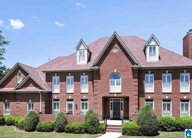 Property at 284 Kings Crest Ln, Pelham, AL 35124, 6 beds, 6 baths