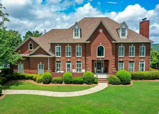 Property at 284 Kings Crest Ln, Pelham, AL 35124, 6 beds, 6 baths