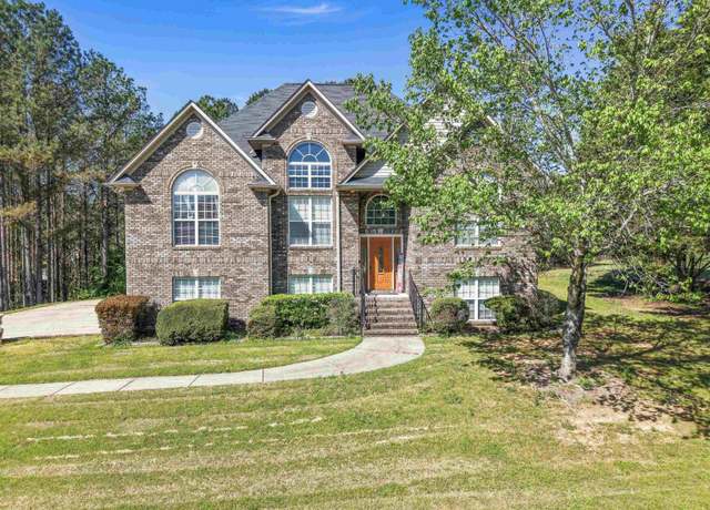 Property at 710 Small Lake Dr, Odenville, AL 35120, 4 beds, 3 baths