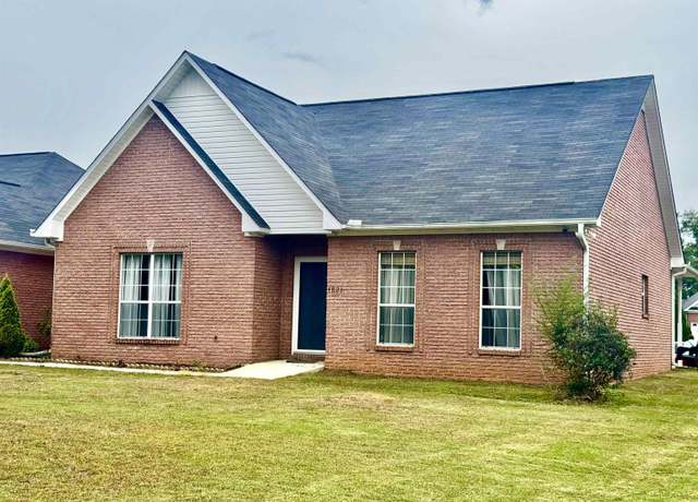 Property at 4821 Newfound Rd, Mount Olive, AL 35117, 2 beds, 2 baths