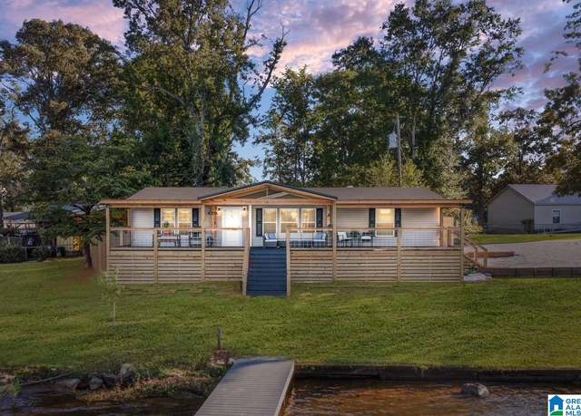 Property at 71 Missouri Rd, Shelby, AL 35143, 3 beds, 2 baths