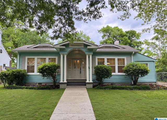 Property at 829 1st St SW, Birmingham, AL 35211, 3 beds, 2.5 baths