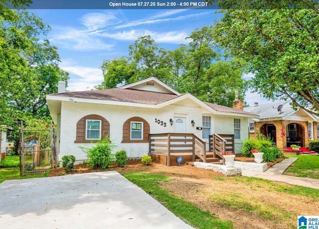 Property at 1033 Graymont Ave W, Birmingham, AL 35204, 3 beds, 2 baths