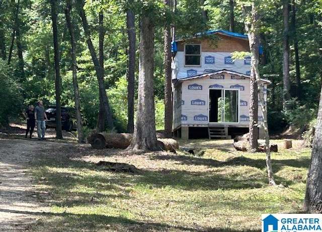 Property at 6115 County Road 275, Fort Payne, AL 35967, 1 bed, 1 bath