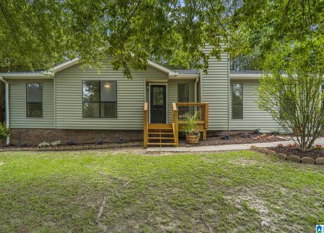 Property at 412 Meadowlark Pl, Alabaster, AL 35007, 4 beds, 2 baths