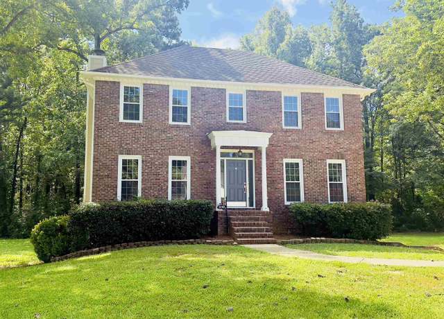 Property at 2013 Little Ridge Cir, Birmingham, AL 35242, 3 beds, 2.5 baths