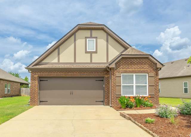 Property at 4762 Rosser Loop Dr, Bessemer, AL 35022, 3 beds, 2 baths