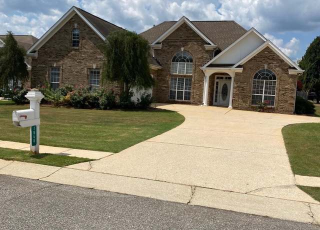 Property at 1648 Bradford Ln, Bessemer, AL 35022, 3 beds, 2 baths