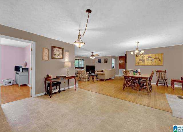 Property at 85 County Road 738, Cullman, AL 35055, 3 beds, 2 baths