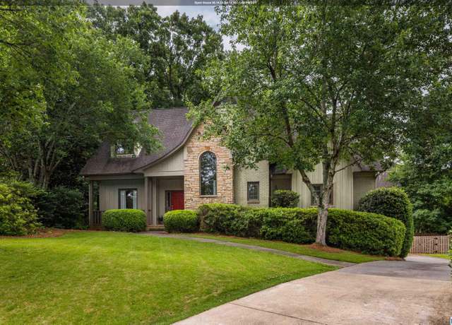 Property at 2157 Cameron Cir, Hoover, AL 35242, 4 beds, 4 baths