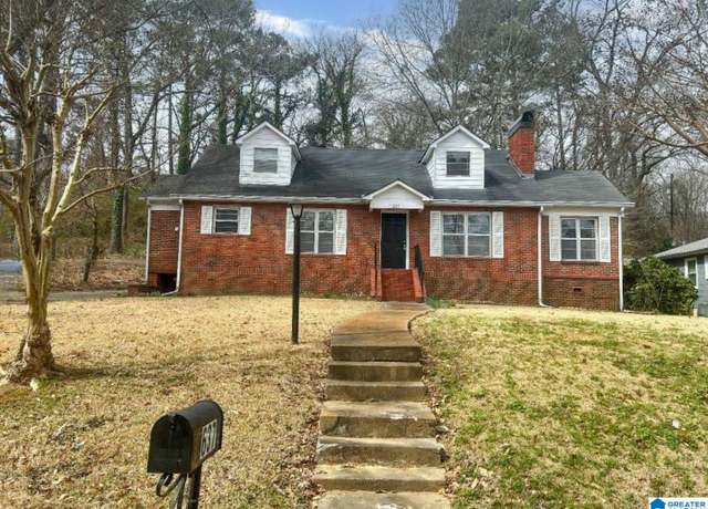 Property at 637 Blanton Ln, Birmingham, AL 35214, 3 beds, 2.5 baths