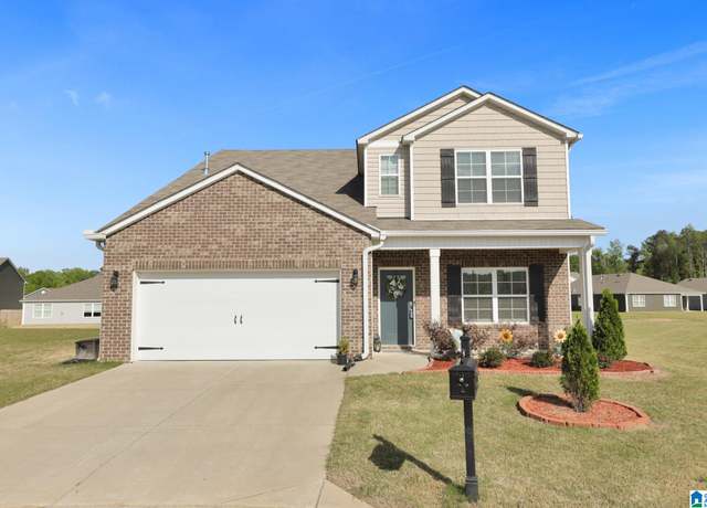 Property at 4462 Newbridge Ln W, Bessemer, AL 35022, 5 beds, 2.5 baths