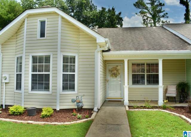 Property at 3486 Wildewood Dr, Pelham, AL 35124, 2 beds, 2 baths